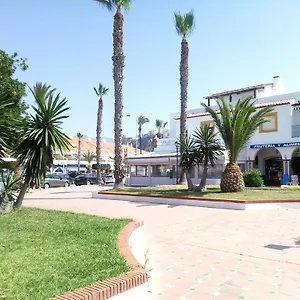 https://salobrena-primera-linea-de-playa.es-andalucia.com